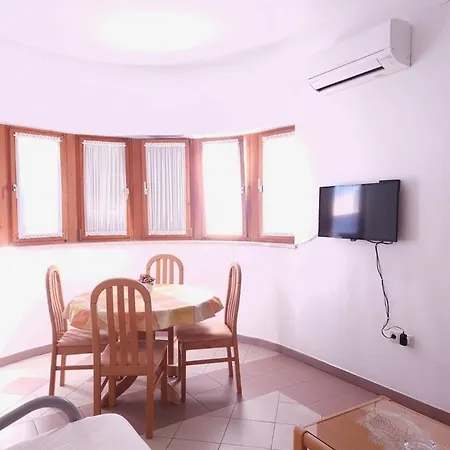 Apartmán - 27699 *